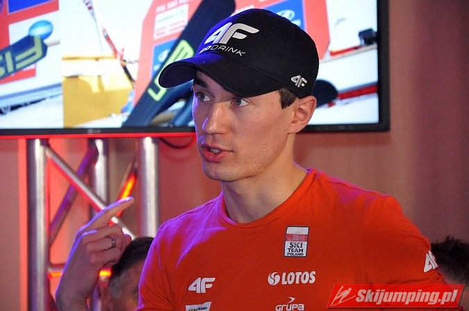 001 Kamil Stoch